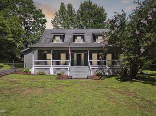 4879 Back Valley Rd, Big Stone Gap, VA 24219