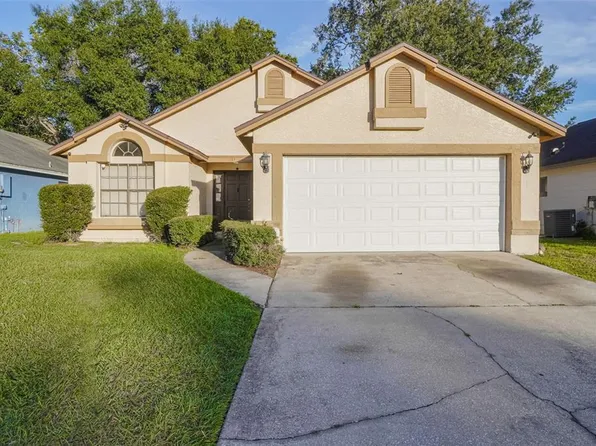 137 River Chase Dr, Orlando, FL 32807