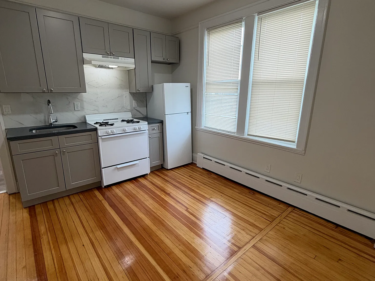 Fortfield Ave, Yonkers — Photo 2