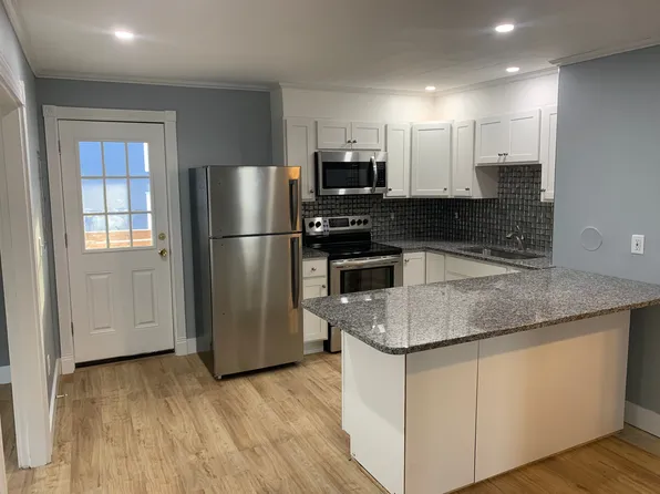 (undisclosed Address), Biddeford, ME 04005