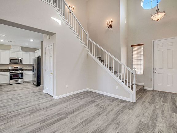 3rd image of 7465 Poppy Hills Ct