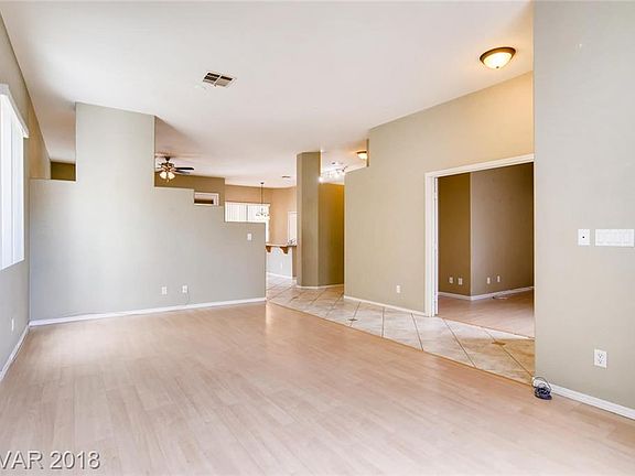 5th image of 1083 Hernandez Ave