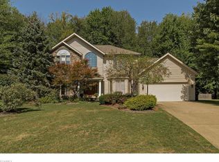 6880 Waterpepper Cir, Solon, OH 44139