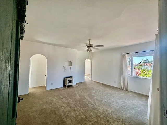 1 bed, 800 sqft, $2,300 — Photo 2