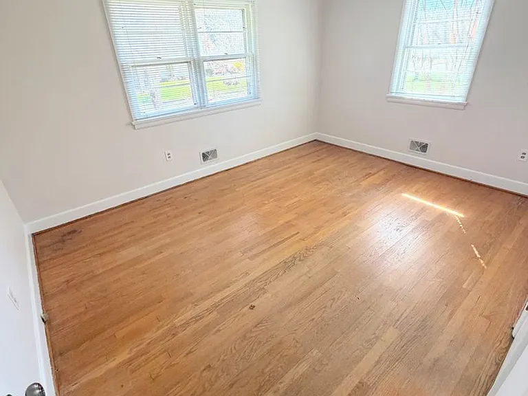 2229 Taylor Farm Rd — Photo 6