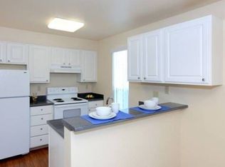 1819 S Kent Des Moines Rd APT B14, Des Moines, WA 98198