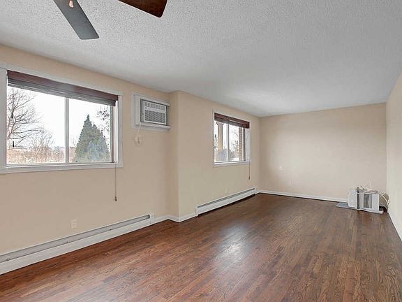 4th image of 391 Grand Ave APT 102