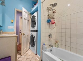 5 Hundley Ct APT 1C, Stamford, CT 06902