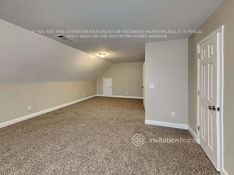 104 Pristine Dr — Photo 12