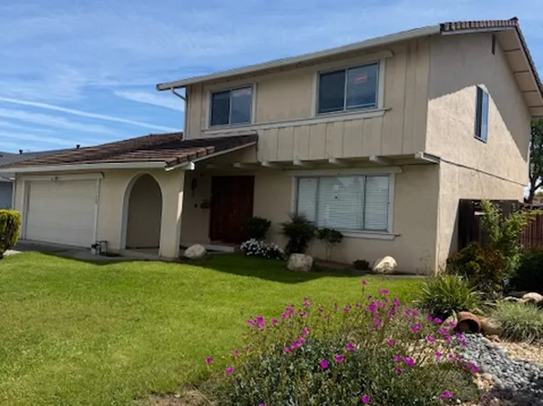 1126 Alvernaz Dr, San Jose, CA 95121