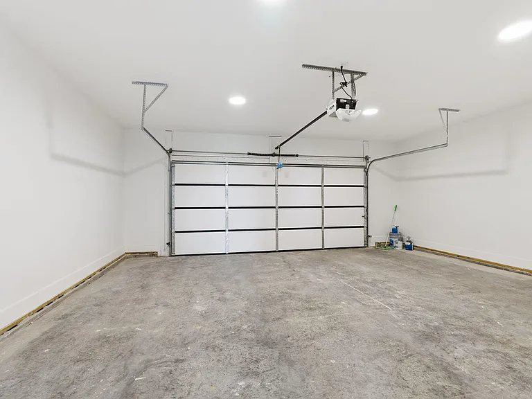 406 Cheyenne Ct — Photo 27