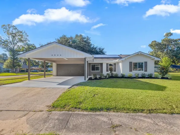 2520 Oak Cliff St, Lake Charles, LA 70607