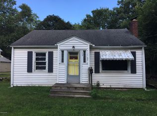 1226 Wayside Rd, Kalamazoo, MI 49048