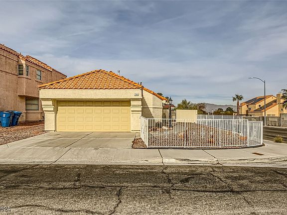 4th image of 7900 Mount Shasta Cir