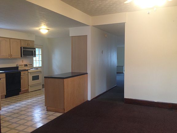 2nd image of 3949 Grandview Ave
