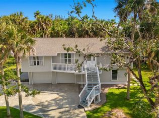 7135 Shannon Blvd, Fort Myers, FL 33908