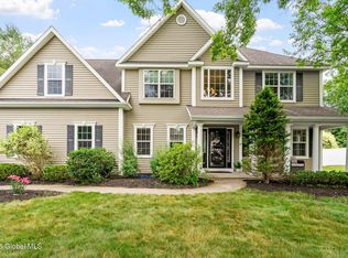 662 Acland Blvd, Ballston Spa, NY 12020