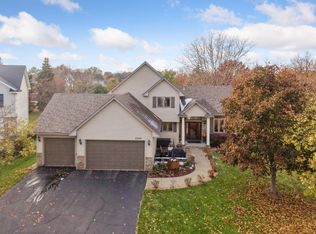 7204 Berkshire Ln, Shakopee, MN 55379