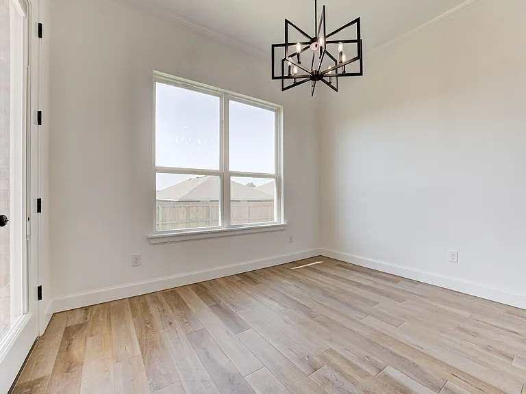 2712 Dunham Dr — Photo 12