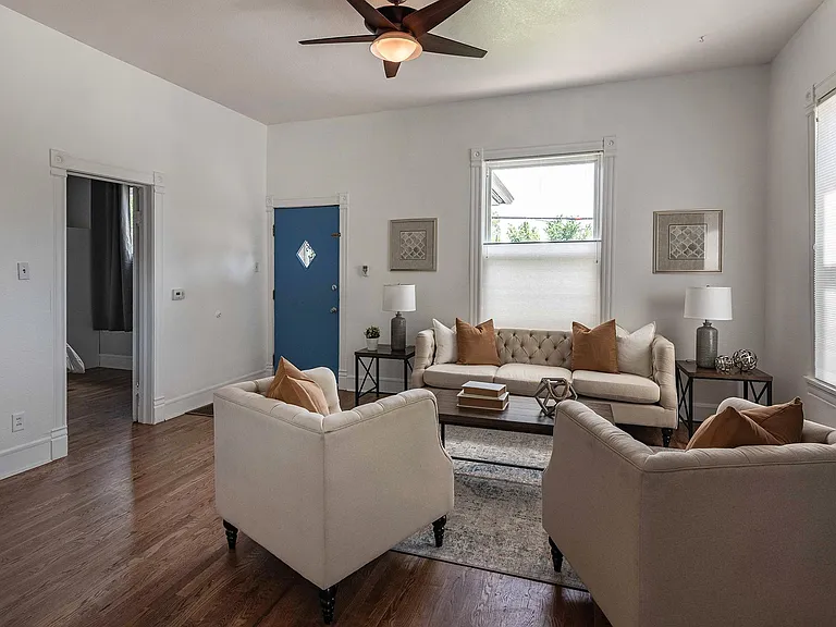 3201 Bruce Randolph Ave — Photo 3