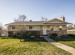 4034 S Solar Cir, Holladay, UT 84124