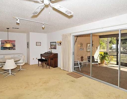 3rd image of 1106 Underwood Dr