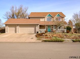 1765 Whitecliff Dr NW, Albany, OR 97321