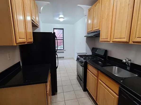 1730 East 18th Street image 1 of 6