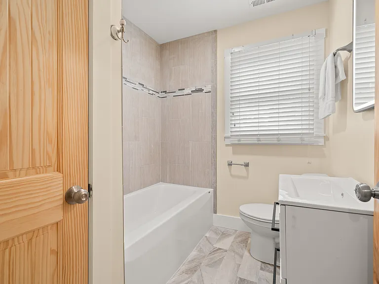 104 Maney Ave — Photo 25