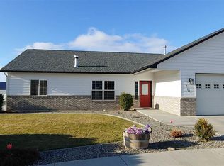 710 Broadway, Grandview, WA