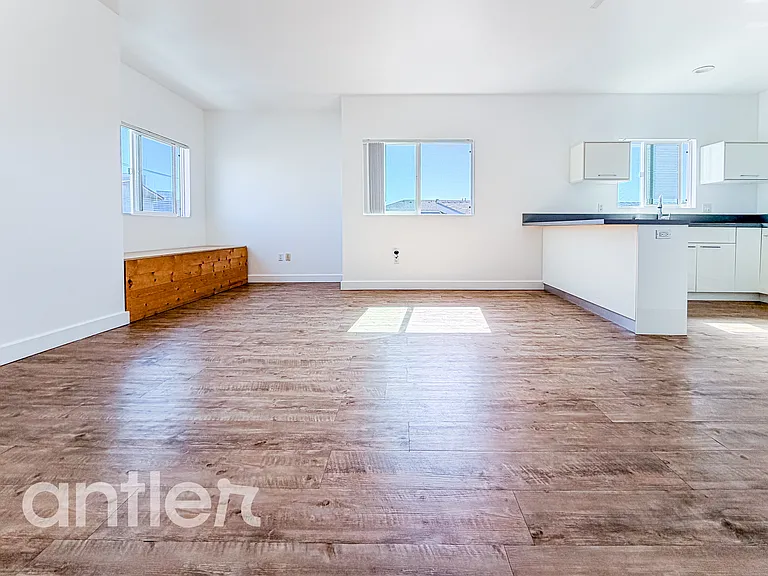 845 N Bunker Hill Ave #I300 — Photo 1