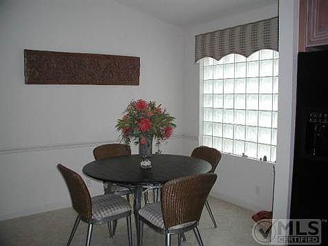 4th image of 5211 Bayleaf Ave