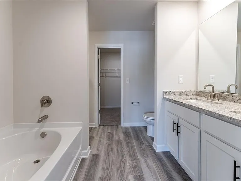 4129 Oakwood Terrace Ct — Photo 22