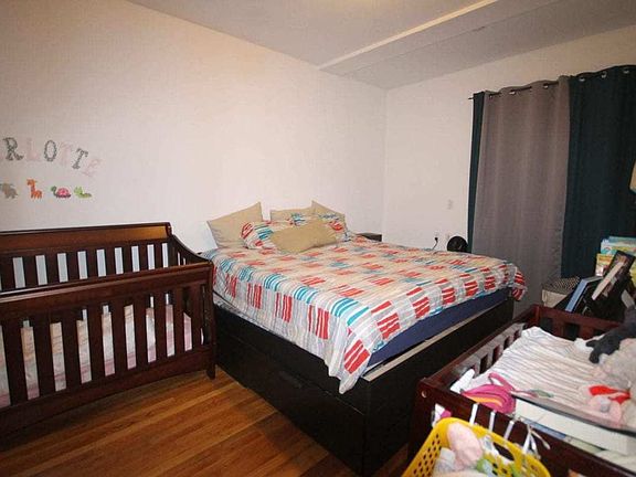 3rd image of 2734 21st St #4D