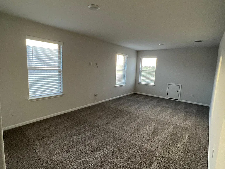 2746 Bocelli Pl — Photo 16
