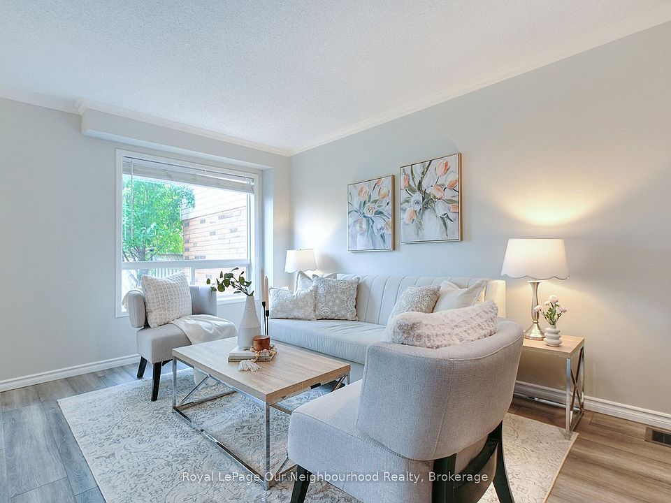1st image of 38 Wilkins Cres