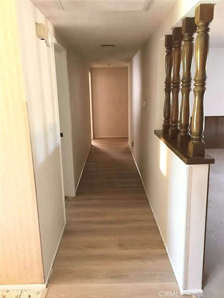 3 bed, 2.5 bath, 1999 sqft, $3,100 — Photo 3