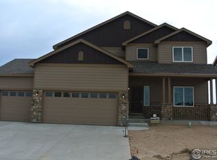 895 Shirttail Peak Dr, Windsor, CO 80550