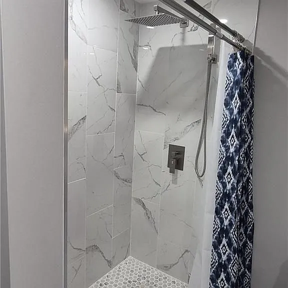 76 Pembroke Ave — Photo 6