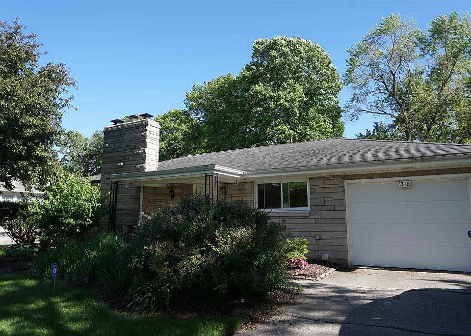 1318 E Colfax Ave, South Bend, IN 46617 Zillow