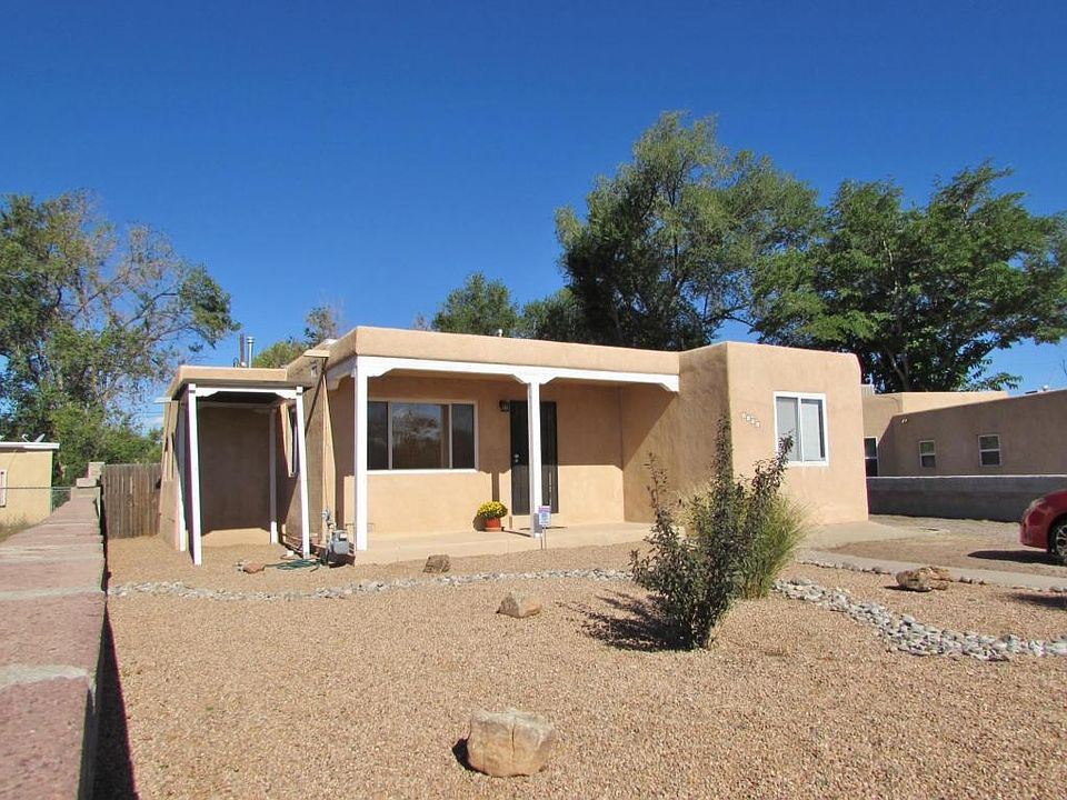 1st image of 5031 El Paseo Dr NW