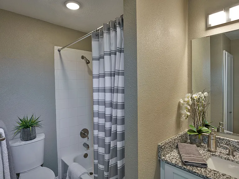 The Fountains Apartments — Photo 24