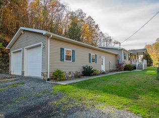 47 Bills Ln, Beech Creek, PA 16822