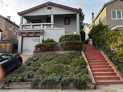 1239 Grand Ave Photo 1