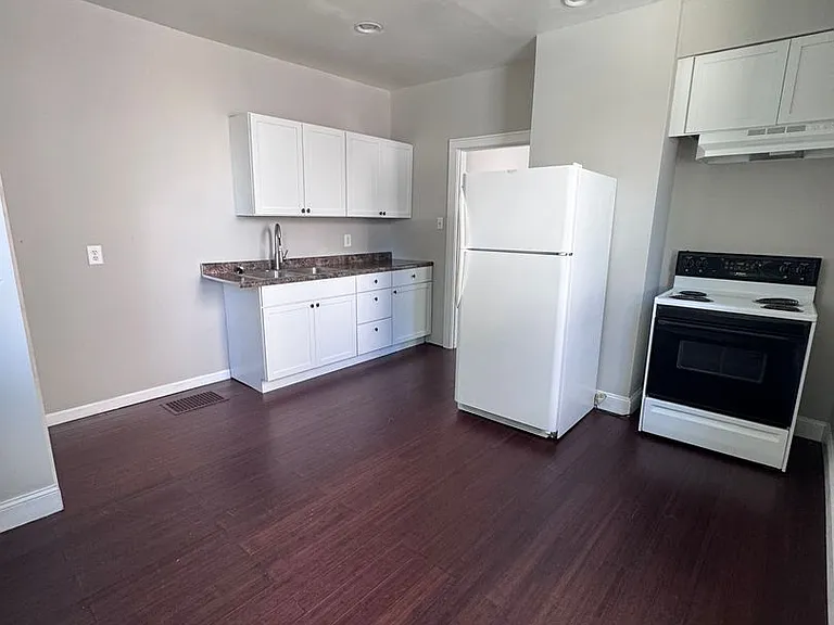 414 Park Ave #416 — Photo 22