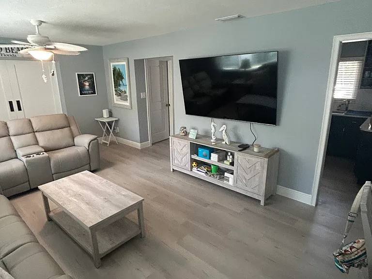 1900 Benjamin Franklin Dr #2 — Photo 8