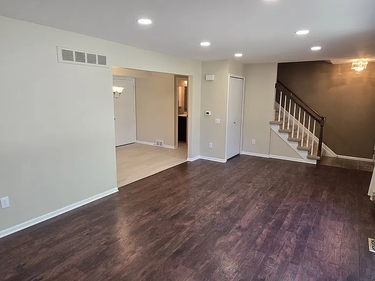 42206 Toddmark Ln — Photo 11