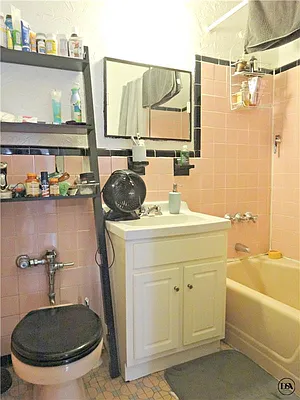 Rented by DSA Realty | media 14