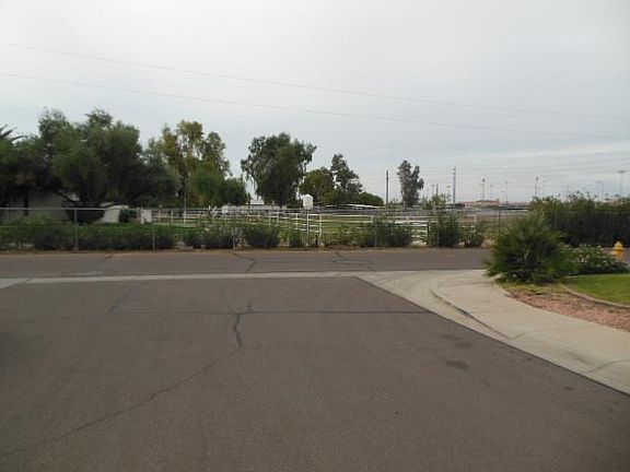 4th image of 15973 N 77th Ave