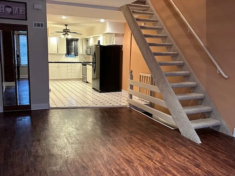 2441 S Woodstock St — Photo 3